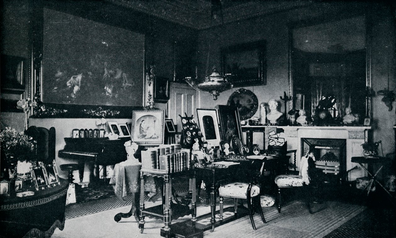 Das private Wohnzimmer der Königin in Osborne von Hughes and Mullins