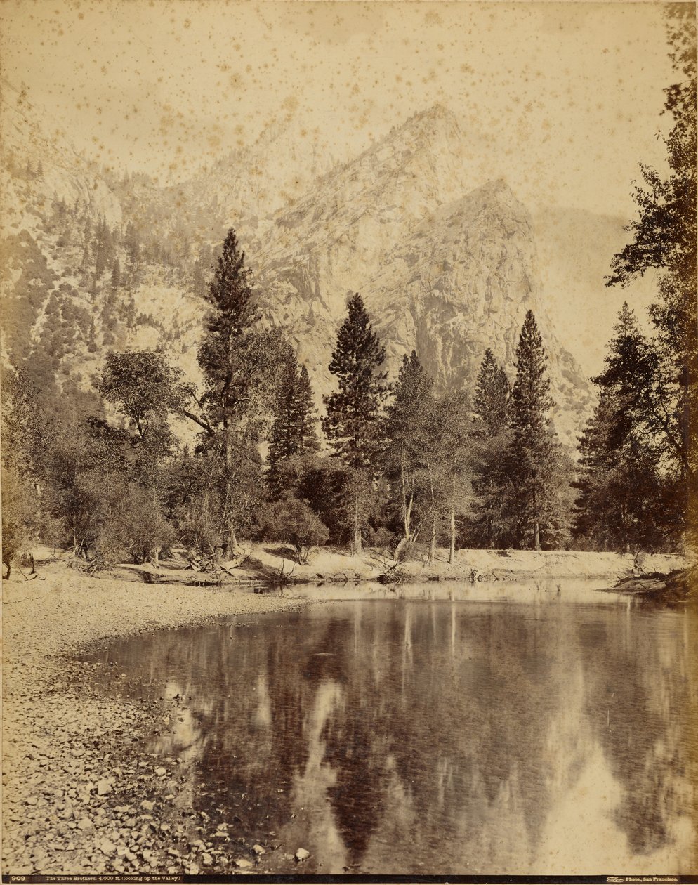 Die Drei Brüder, 4.000 ft. (Blick ins Tal) von I. W. Taber