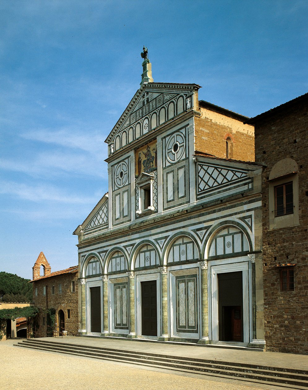 Fassade der Kirche San Miniato al Monte (Fotografie) von Italian School