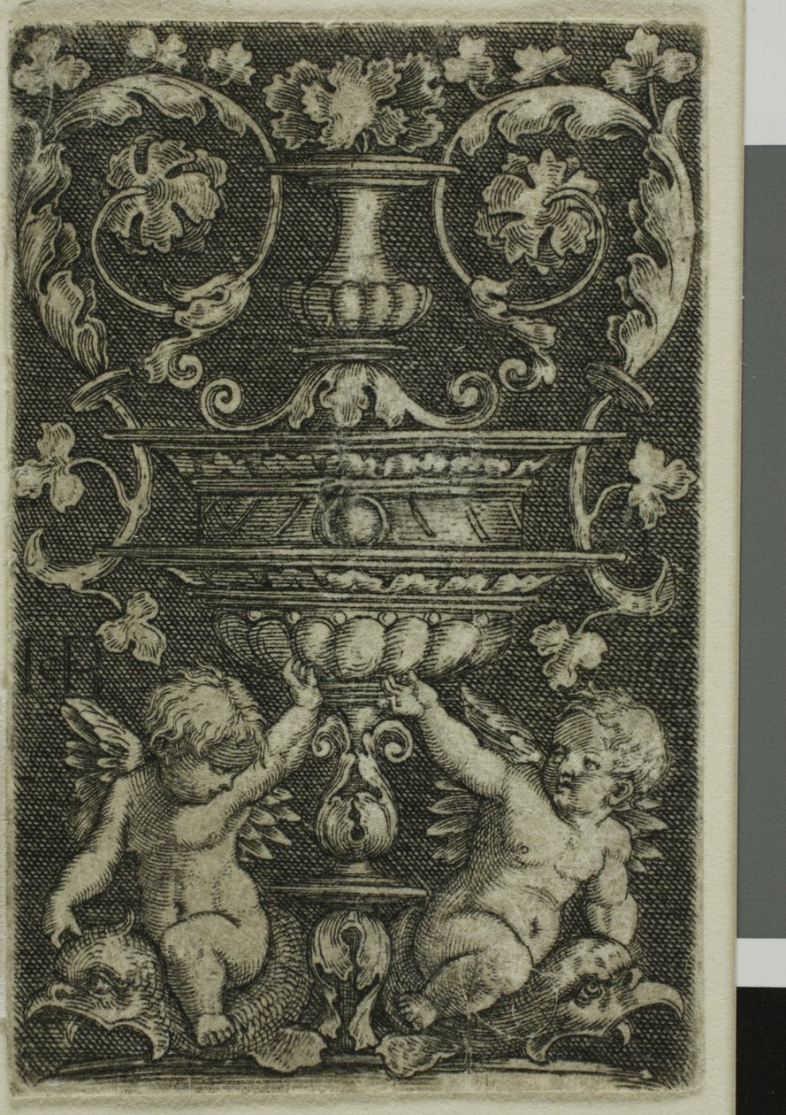 Ornament mit Vase und zwei Genien zu Füßen von Jacob Binck