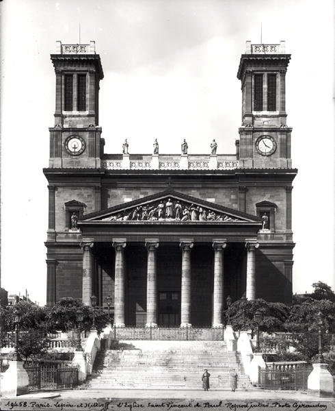 Fassade der Kirche St. Vincent de Paul, erbaut 1824-44 von Jacques Ignace Hittorff