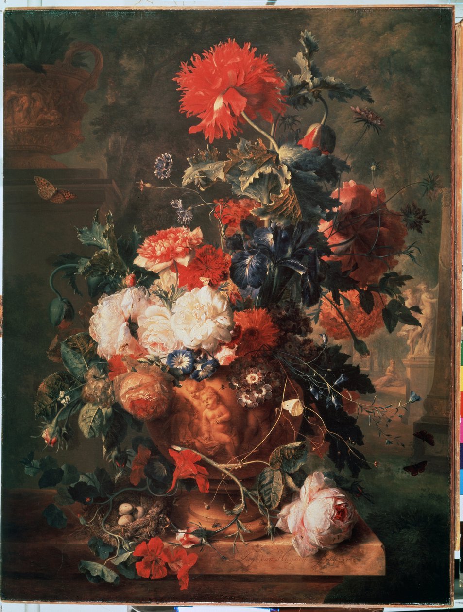 Blumenstrauß. Es sind auch ein Nest mit Eiern und Insekten (einschließlich Schmetterling, Fliege, Ameise und Marienkäfer) dargestellt. Gemälde von Jan van Huysum (1682-1749) 1722 von Jan van Huysums