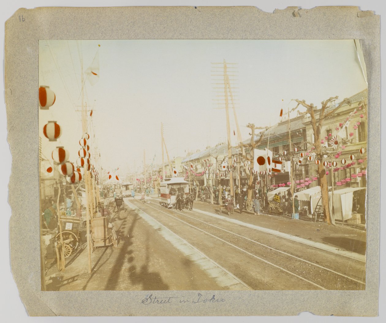 Eine Straße in Tokio, Japan von Japanese Photographer
