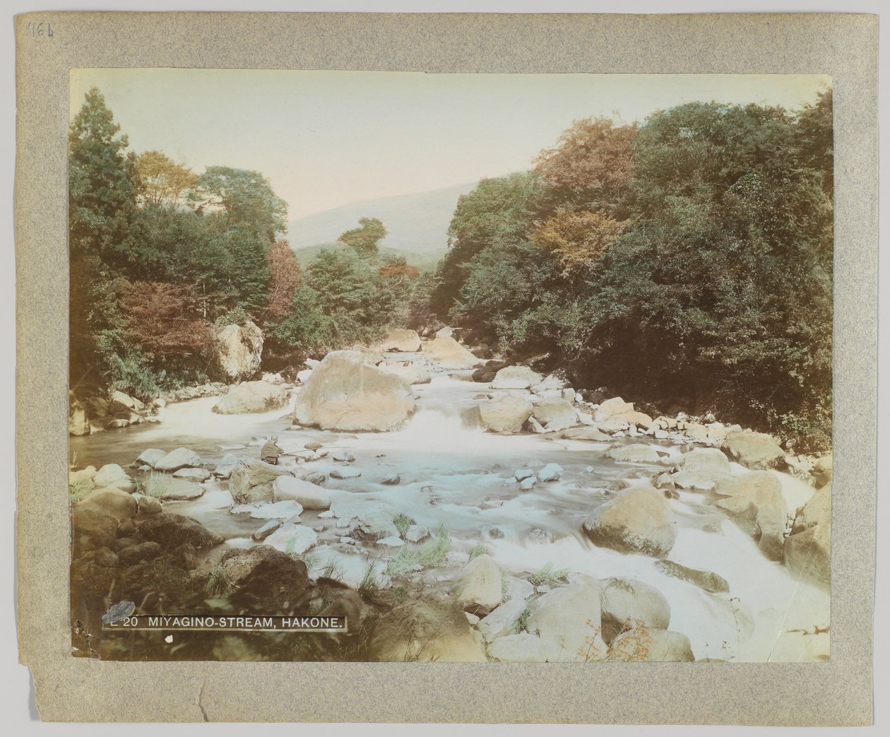 Bach bei Miyagino, Hakone, Präfektur Kanagawa, Japan von Japanese Photographer
