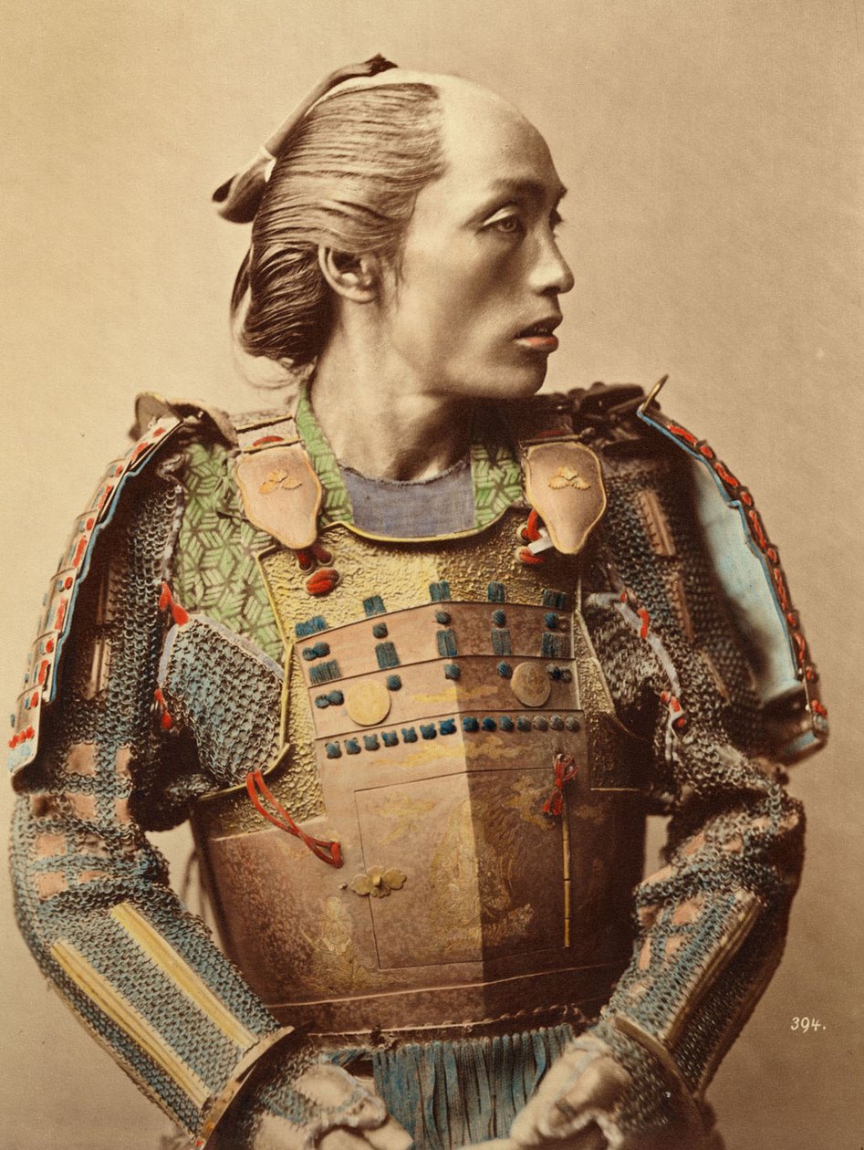 Porträt eines Samurai des alten Japan mit voller Rüstung, 1890 von Japanese School