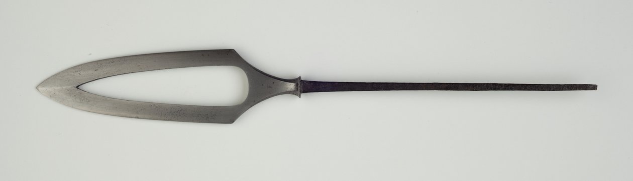 Yanone (Pfeilspitze) vom flachen Typ (hirane) mit durchbrochenem Design von Japanese School