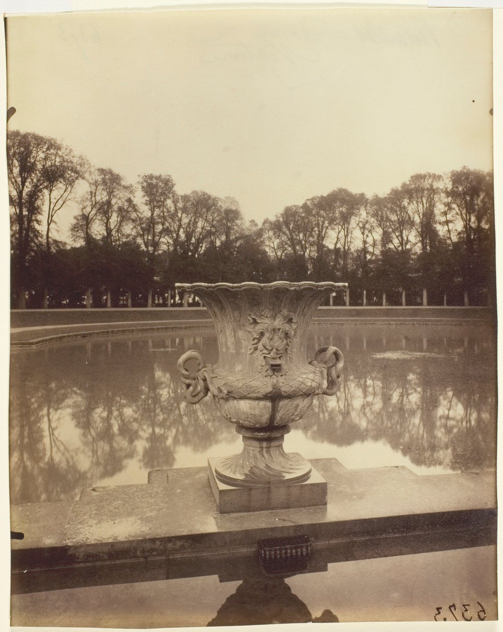 Versailles, Bassin de Neptune von Jean Eugène Auguste Atget