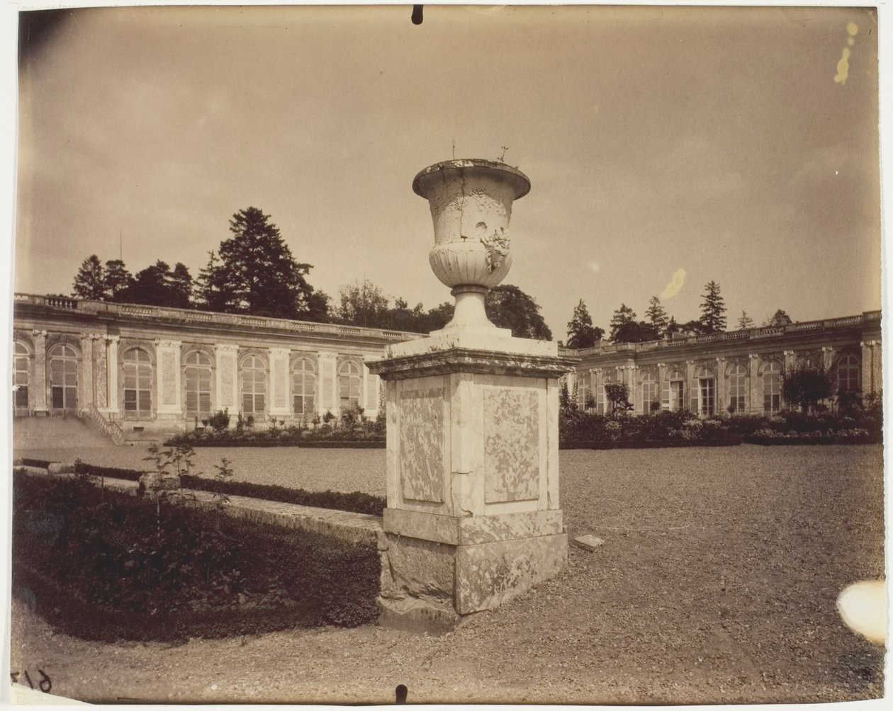 Versailles, Grand Trianon, (Der Park) von Jean Eugène Auguste Atget