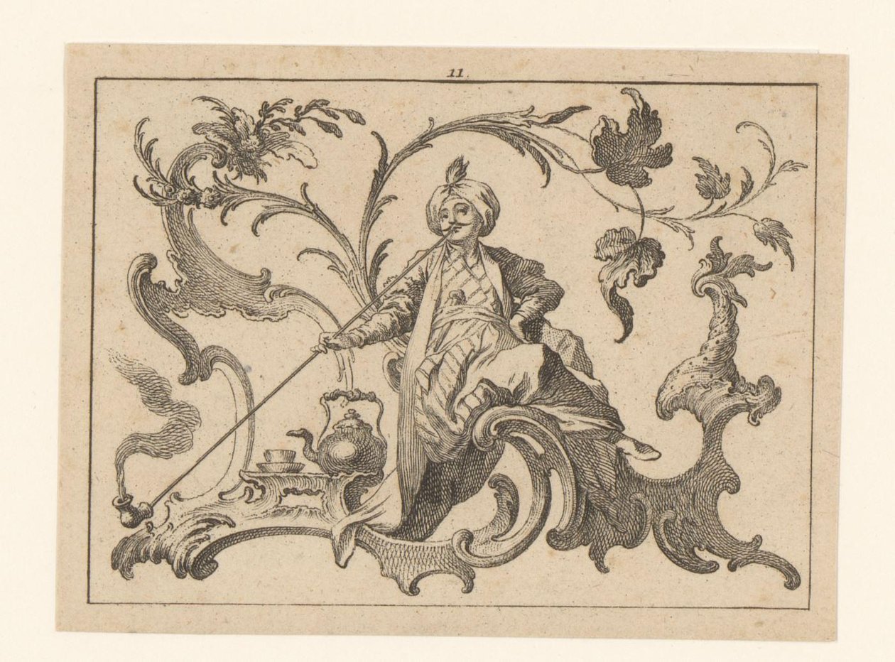 Pfeiferauchender Mann mit Turban, sitzend auf einem Rokoko-Ornament, neben ihm eine Kanne, eine Tasse und eine Untertasse von Johann Esaias Nilson