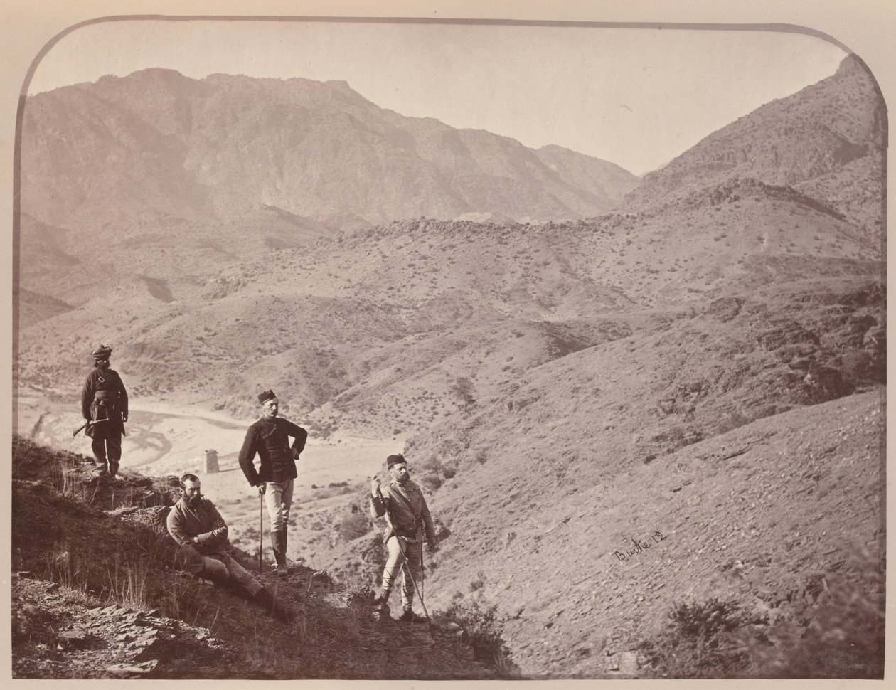 General Appleyard und Stab, Ali Musjid in der Ferne von John Burke