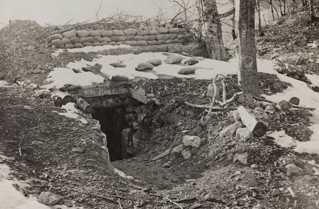 Album "Meine Weltkriegs-Erinnerungen Südwestfront (Kärnten, Italien, Südtirol) 31/03/1915-12/11/1918 - Josef Zohles Wien": Militärbunker (s/w Foto) von Josef Zohles