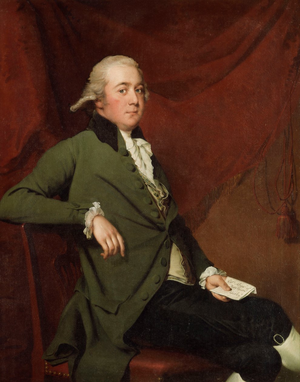 Porträt von Edward Abney, sitzend, Dreiviertellänge, in einem grünen Mantel, einen Brief haltend vor einem roten Vorhang, späte 1780er Jahre von Joseph Wright of Derby