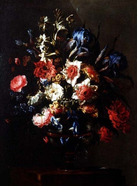 Schwertlilien, Pfingstrosen, Winden und andere Blumen in einer Urne auf einem Sockel von Juan de Arellano