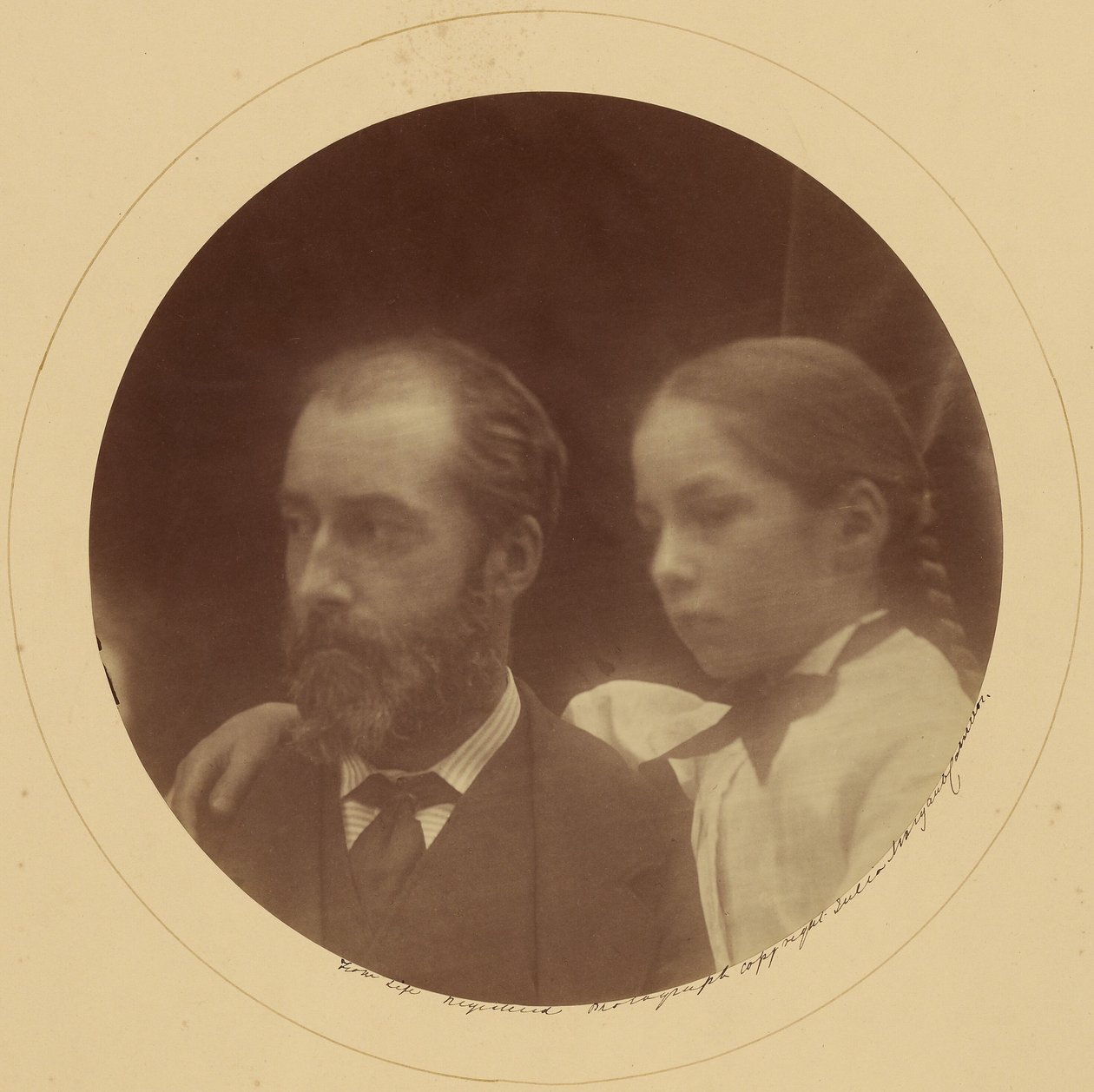 [Charles Loyd Norman und seine Tochter Margaret] von Julia Margaret Cameron