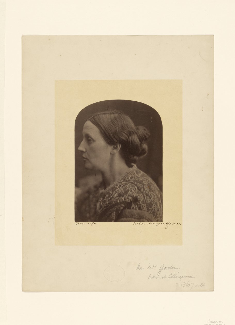 Hon. Mrs. Gordon / Caroline Emilia Mary Hershel von Julia Margaret Cameron