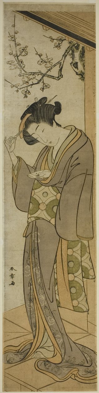 Frau auf einer Veranda, die im Begriff ist, einen Brief zu öffnen von Katsukawa Shunsho