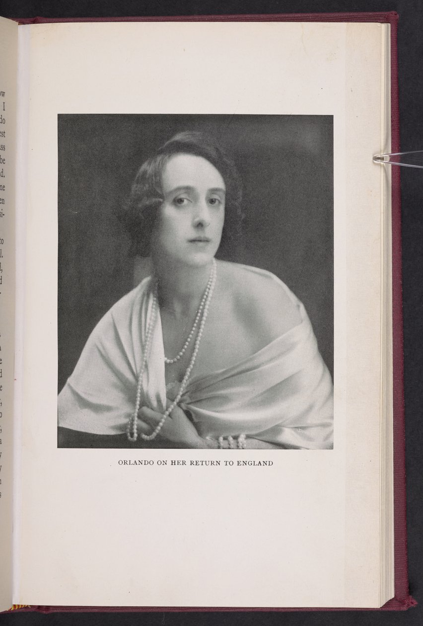 Orlando bei ihrer Rückkehr nach England aus Orlando: Eine Biografie von Virginia Woolf von Leonard George aka Lenare Green