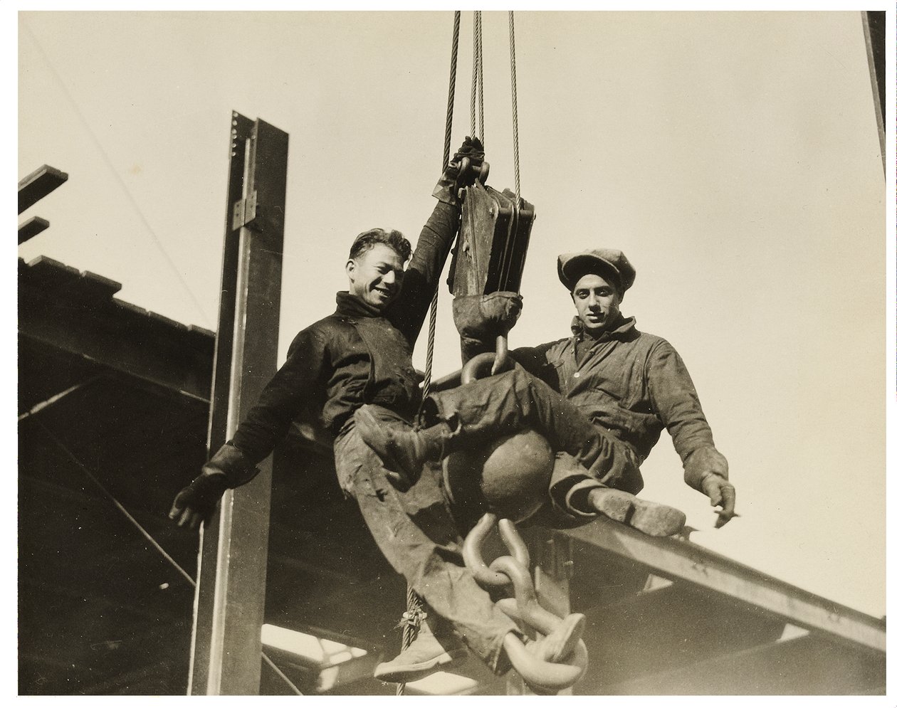 Bauarbeiter am Empire State Building, ca. 1930 von Lewis Wickes Hine