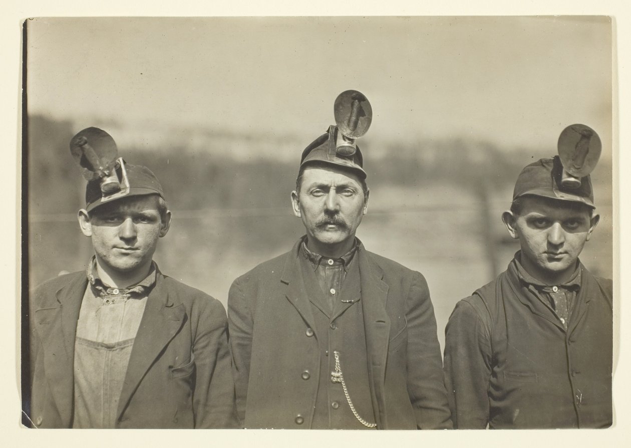 Old Timers, Pennsylvania Miners, (West Virginia) von Lewis Wickes Hine