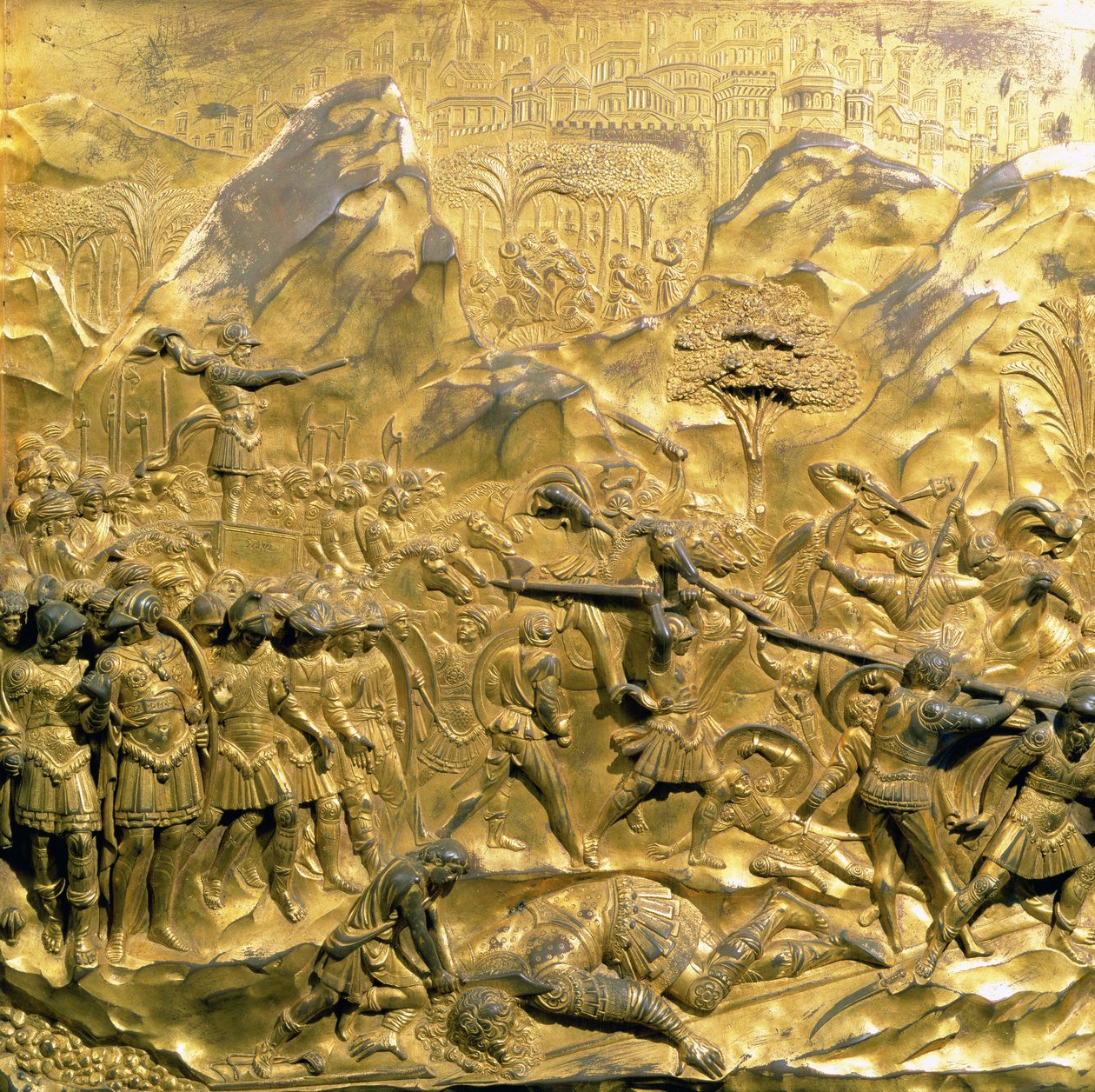 Die Geschichte von David und Goliath, Originaltafel der Osttüren des Baptisteriums, 1425-52 (vergoldete Bronze) (nach der Restaurierung) von Lorenzo Ghiberti