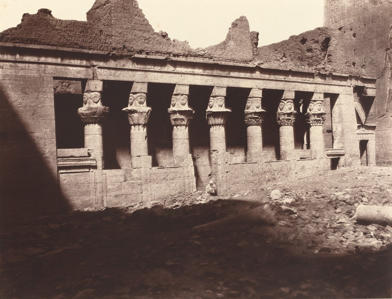 Philae, Innenhof, Kolonnade des Westens, 1859/1860 von Louis de Clercq