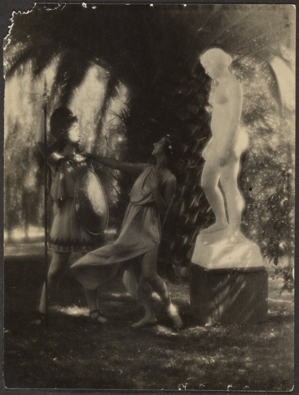 [Tänzer im Garten] von Louis Fleckenstein