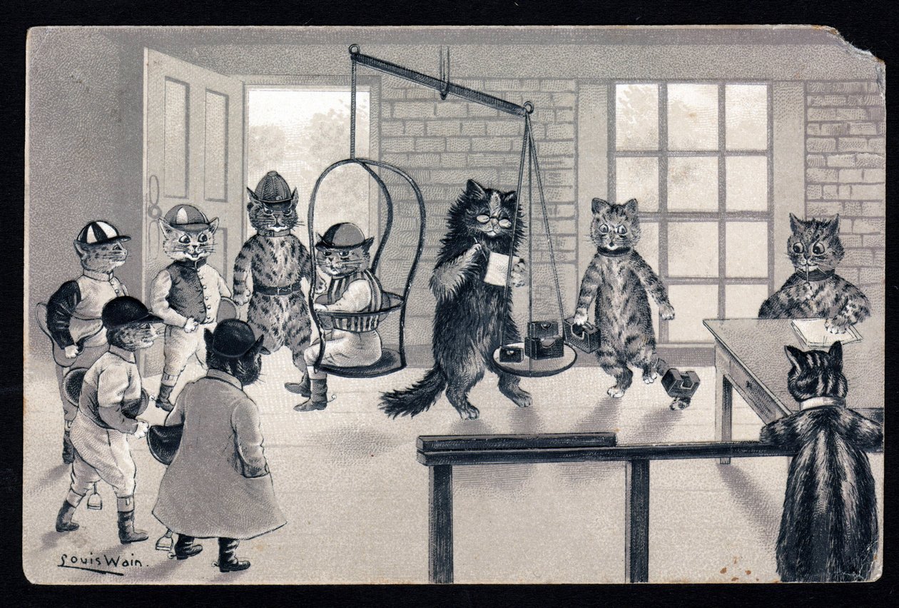 Wir genießen das schöne Wetter. Tiere in menschlicher Haltung. Katze als Jockey wird auf einer Waage gewogen. Postkarte. Chromolithographie von Louis Wain (1860-1939), englischer Künstler, bekannt für seine Darstellung von Katzen mit großen Augen. Anfang d von Louis Wain