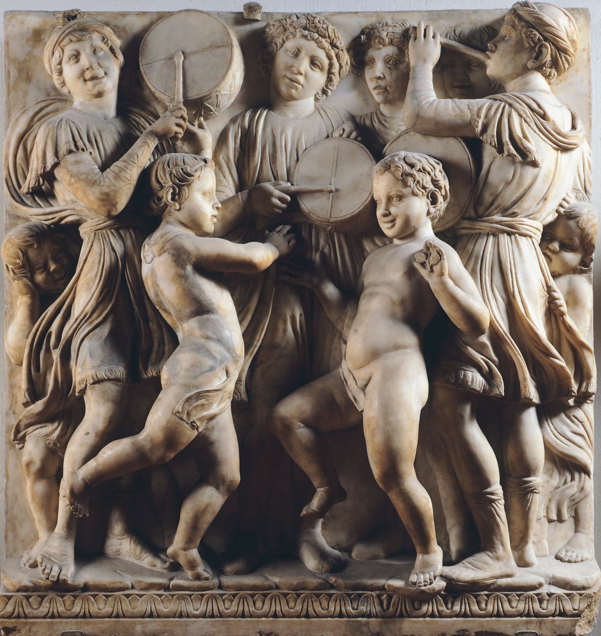 Kinder und Putten tanzen, singen und spielen, Detail von Cantoria (Chorgalerie) von Luca Della Robbia