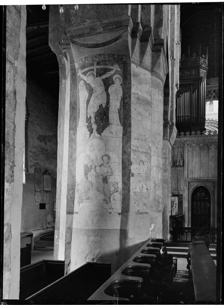 Detail mittelalterlicher Wandmalereien an der Säule eines Bogens im Kirchenschiff der Kathedrale von Margaret Florence Harker