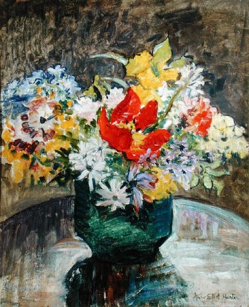 Blumen in einer grünen Vase von Mary Ethel Hunter