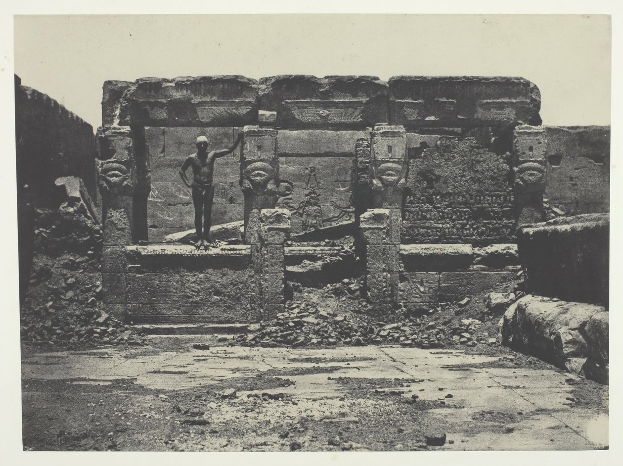 Großer Tempel von Dendera Teutyres, Oberägypten, 1849-51, gedruckt 1852 von Maxime Du Camp