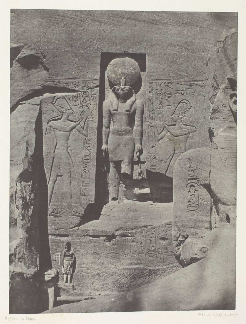 Ibsamboul, Skulpturen am Eingang des Spéos von Phrè, Nubien, Tafel 105 aus dem Album "Ägypten, Nubien, Palästina und Syrien" (1852) von Maxime Du Camp