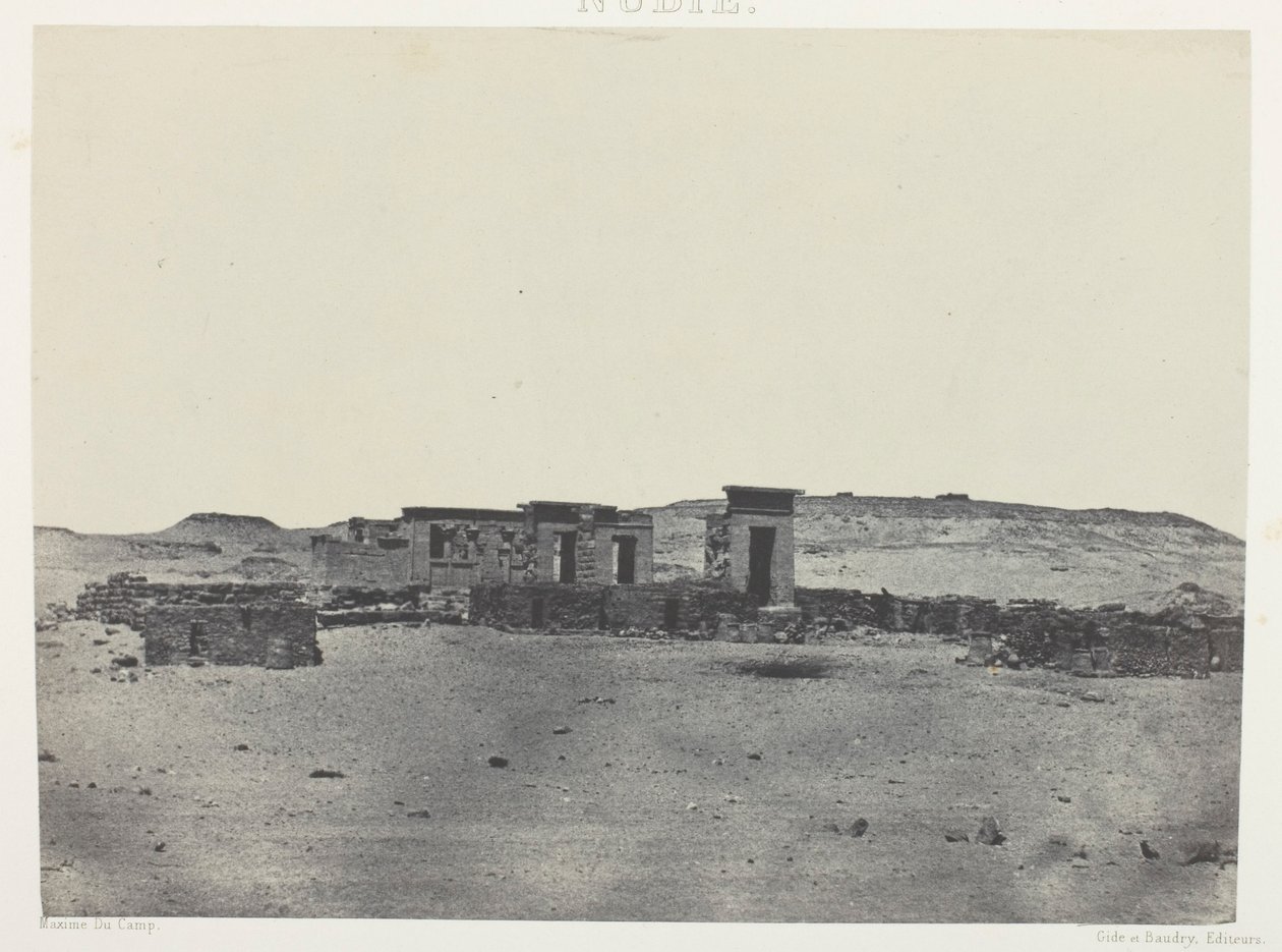 Tempel und Dorf von Debod, Parembole des Itinerars von Antonin; Nubien, Tafel 85 aus dem Album "Ägypten, Nubien, Palästina und Syrien" (1852) von Maxime Du Camp