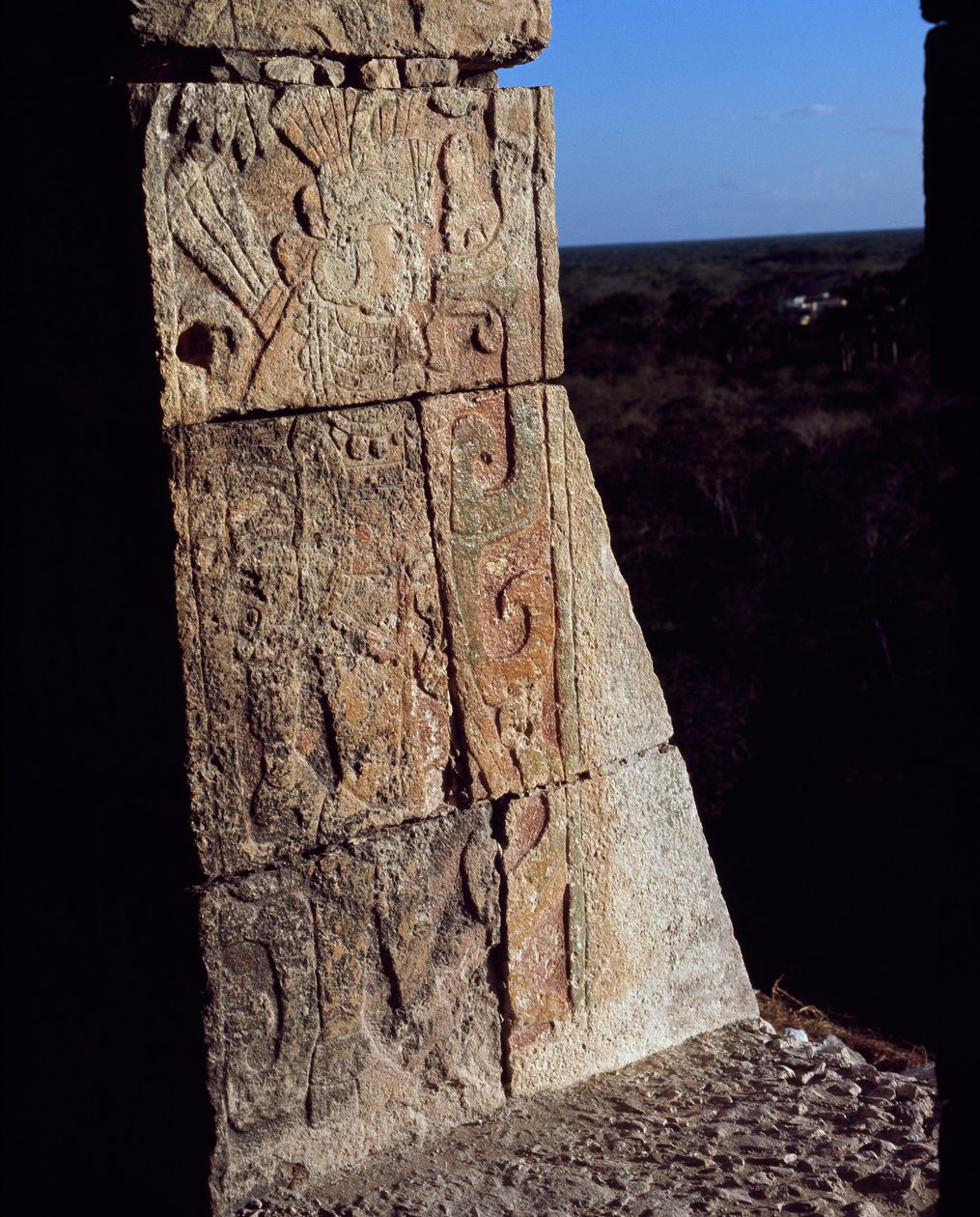 (Detail) eines Frieses eines Kriegers, El Castillo von Mayan Mayan