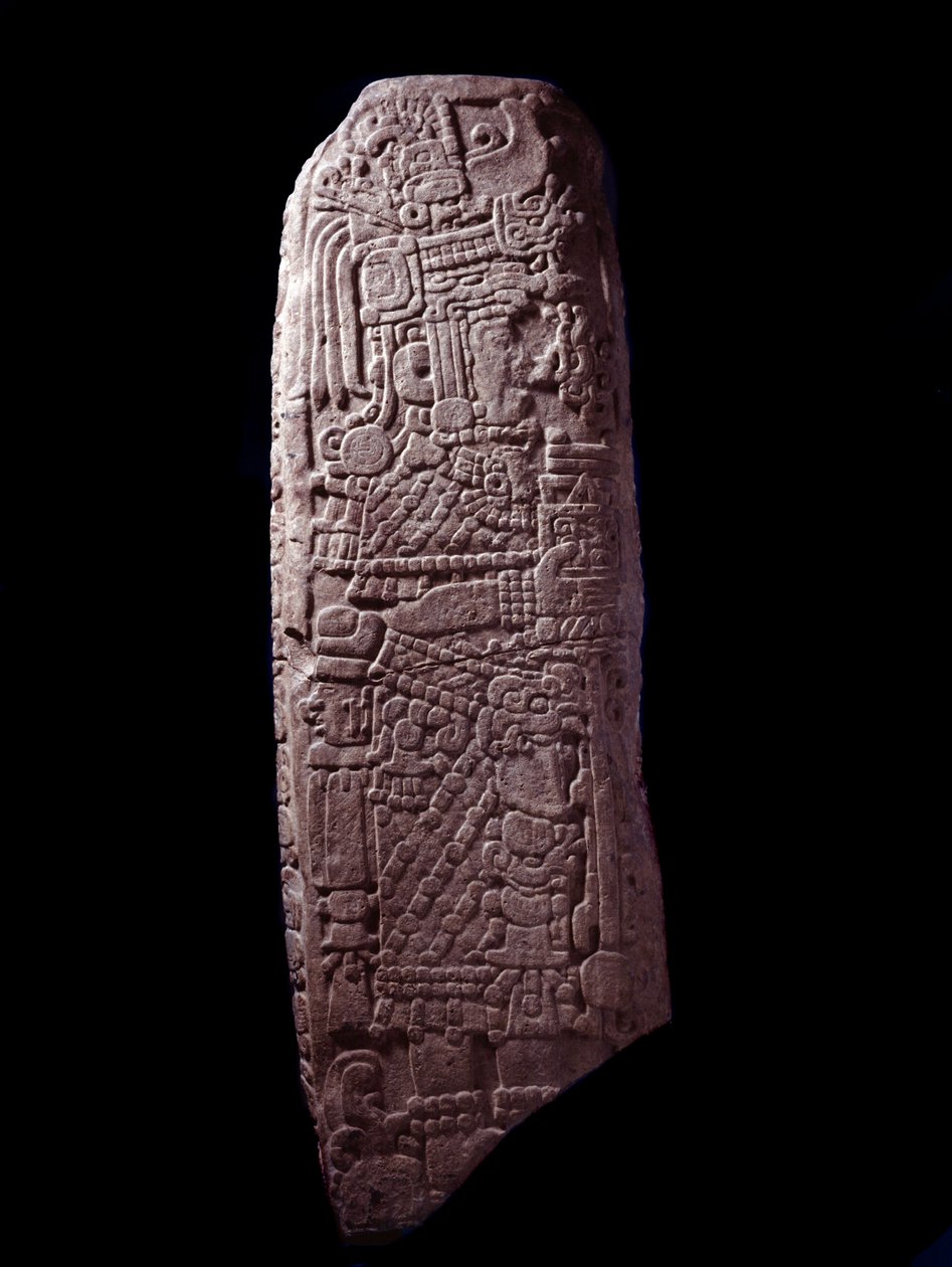 Präkolumbische Kunst, Maya-Zivilisation, frühe klassische Periode: Stele 5 aus El Zapote, Peten, Guatemala. Guatemala, Museo Nazionale di Archeologia e Etnologia von Mayan Mayan