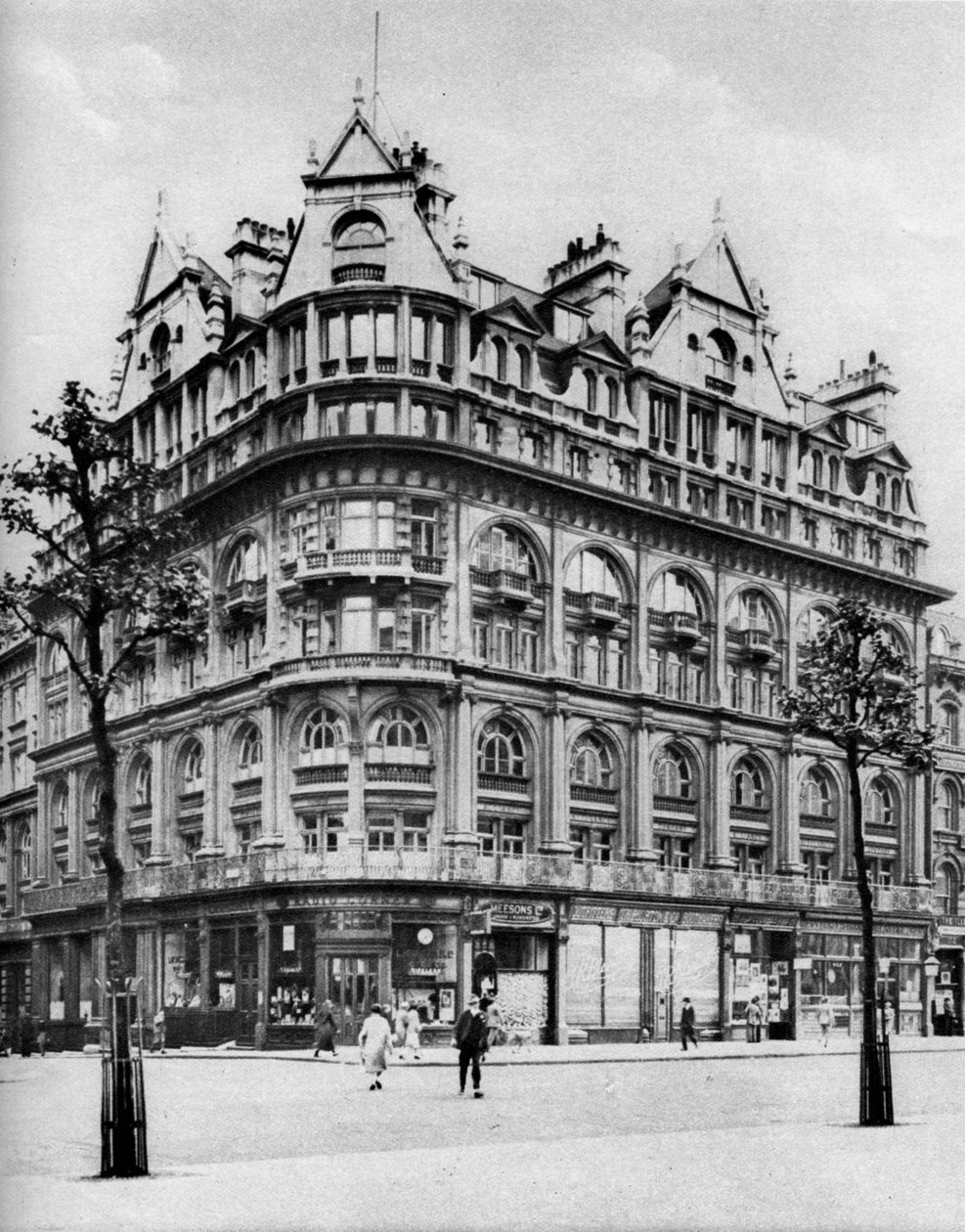 Strandgebäude, das das Büro der Thames Conservancy beherbergt, 1926-1927 von McLeish
