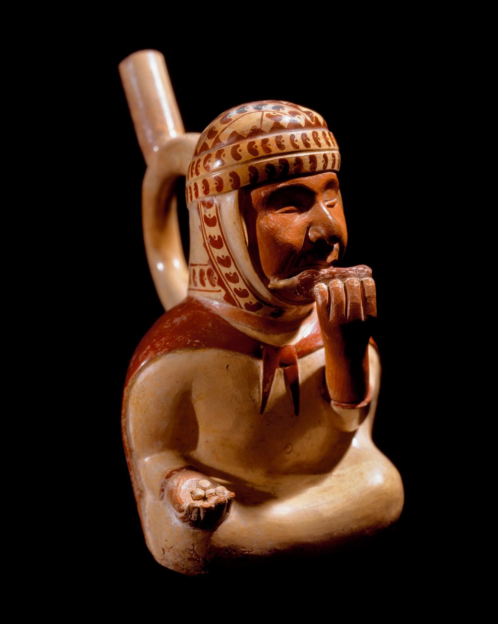 Präkolumbianische Kunst, Mochica-Zivilisation (Ugly, Mochica): anthropomorphes Gefäß, das einen blinden Bettler darstellt, der ein Musikinstrument (Panflöte?) spielt. 200 v. Chr.-700 n. Chr. Lima, Nationalmuseum für Anthropologie und Archäologie, Peru von Moche Moche