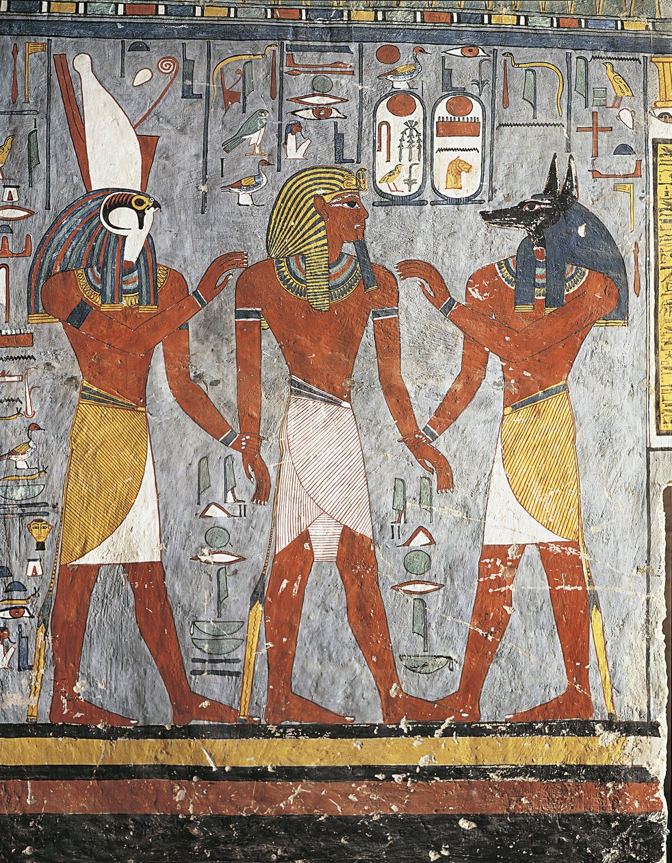 Pharao zwischen den Göttern Harsiesis und Anubis von New Kingdom Egyptian