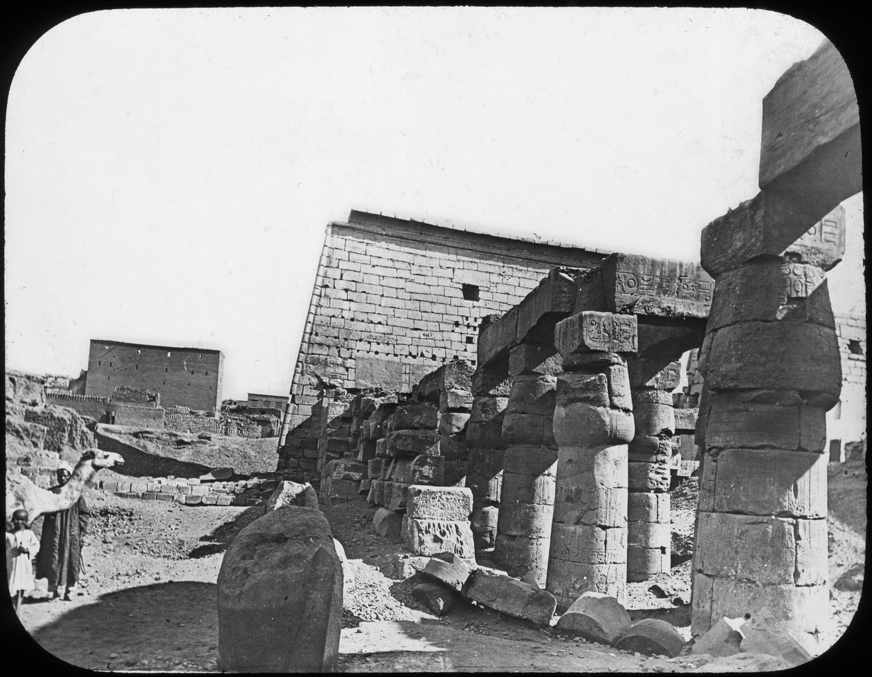 Großer Tempel, Luxor, Ägypten, ca. 1890 von Newton and Co