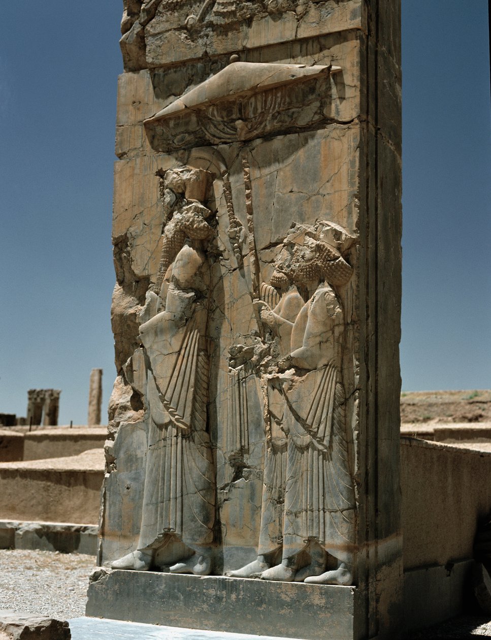 Ansicht des Tripylon des Darius-Palastes, 6. Jahrhundert v. Chr. von Persian School