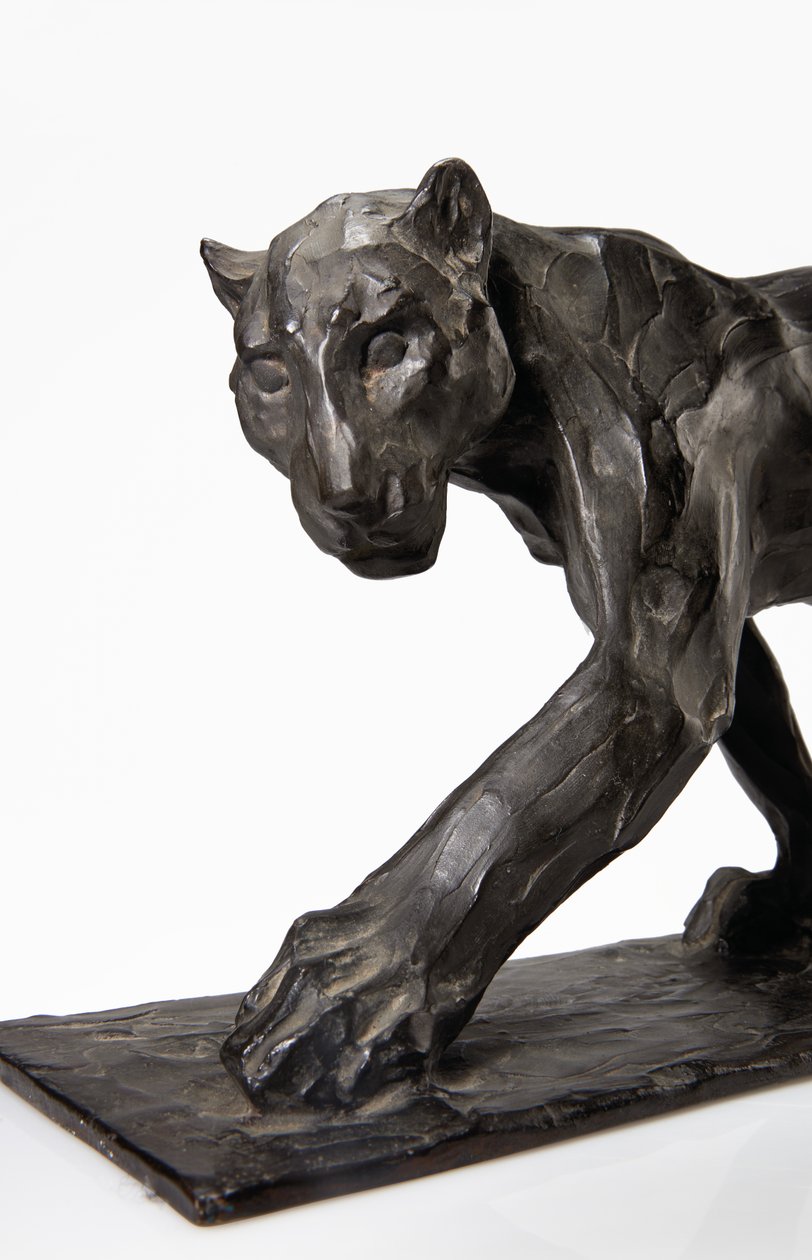 Panther im Gehen, Hinterbein erhoben, ca. 1904 von Rembrandt Bugatti