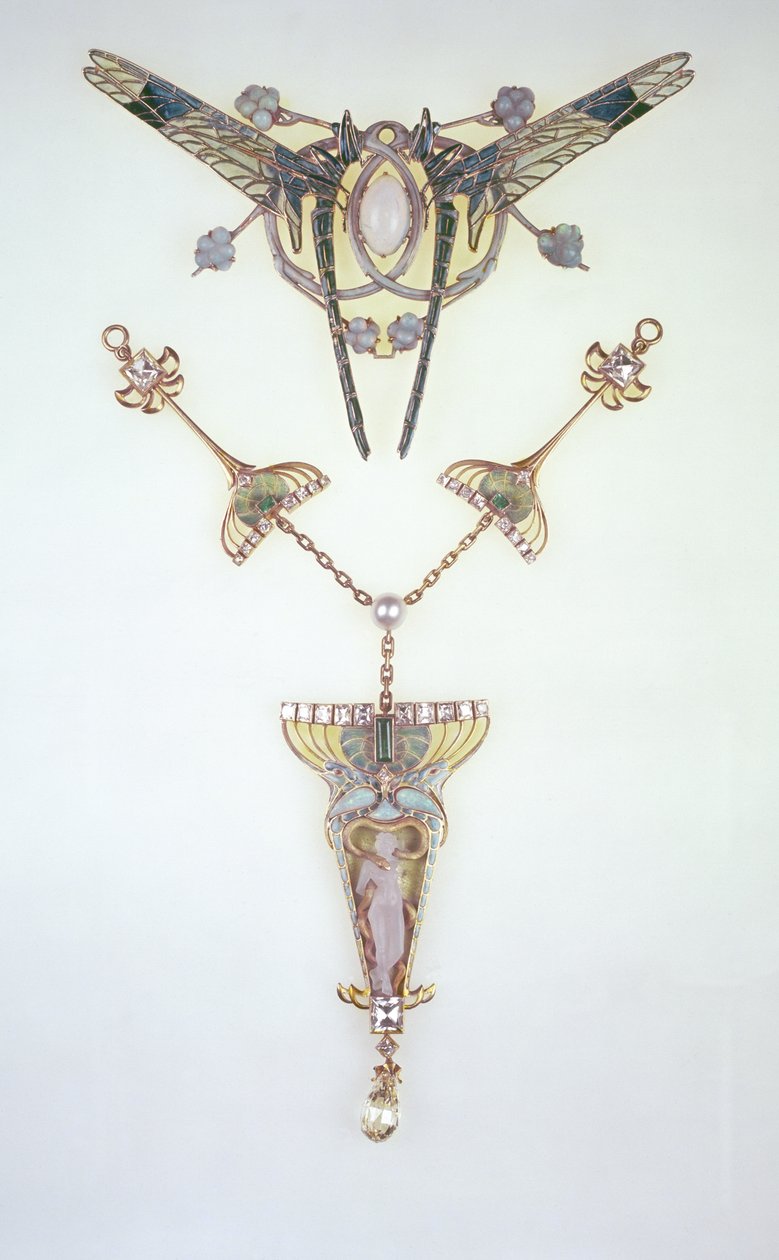 Haarschmuck von Lalique und Anhänger von Philippe Wolfers von Rene Jules Lalique