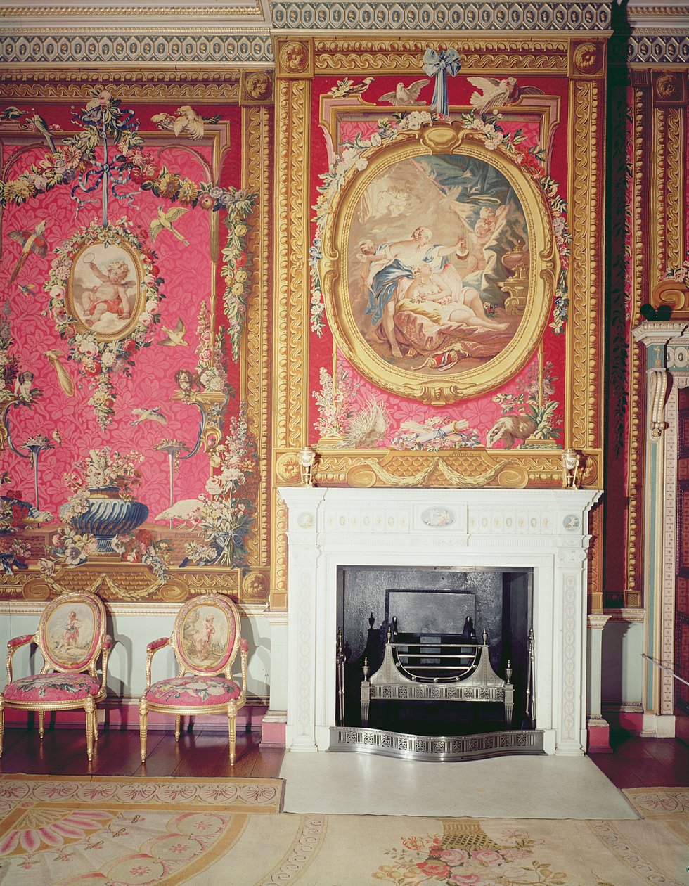 Ansicht des von Adam entworfenen Kamins im Tapisseriezimmer von Robert Adam
