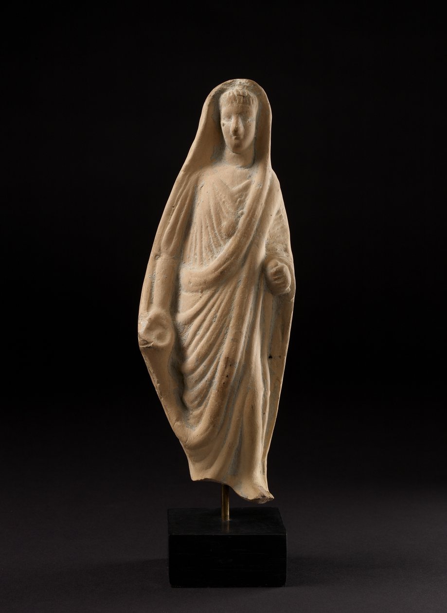 Terrakotta-Statuette eines frommen Römers, der seinen Kopf mit seiner Toga verhüllt von Roman