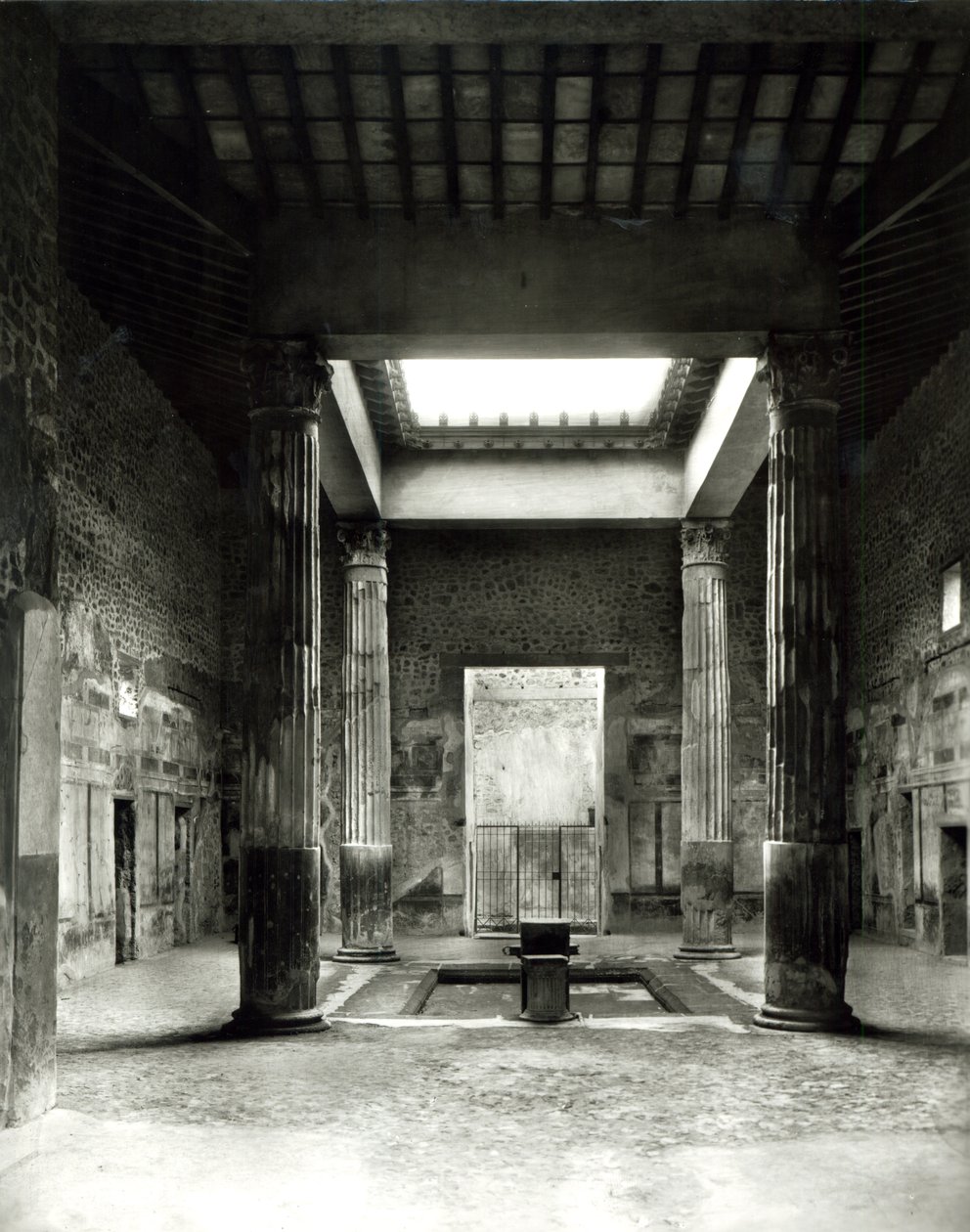 Impluvium im Haus der Silberhochzeit von Roman