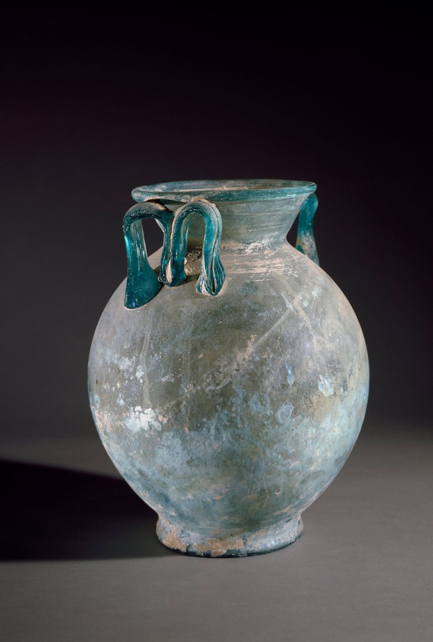 Römische Kunst: Glasvase mit Henkel. Aus Pompeji, Italien. Museo Archeologico Nazionale Neapel von Roman