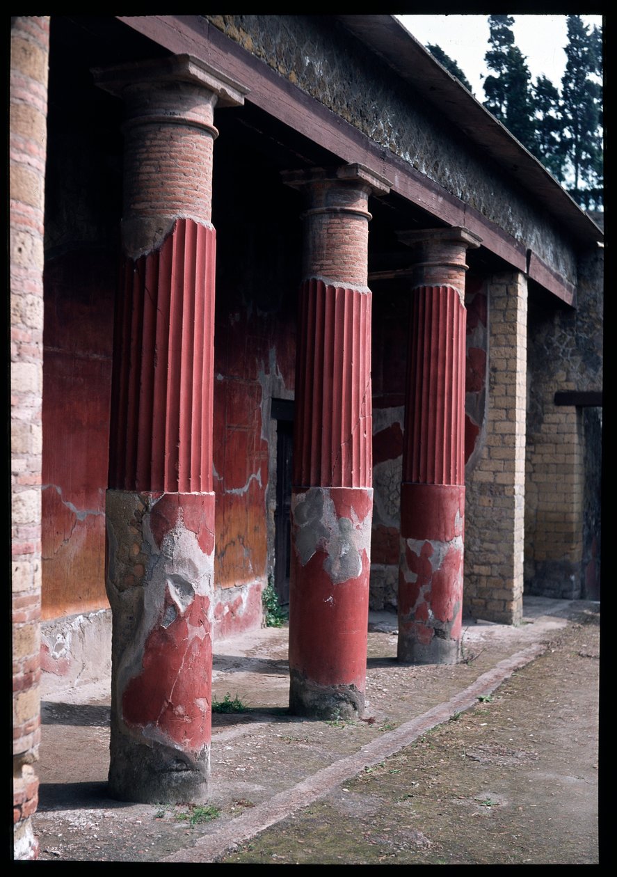 Atrium der Casa Sannitica, 5. Jahrhundert v. Chr.-1. Jahrhundert n. Chr. von Roman Roman