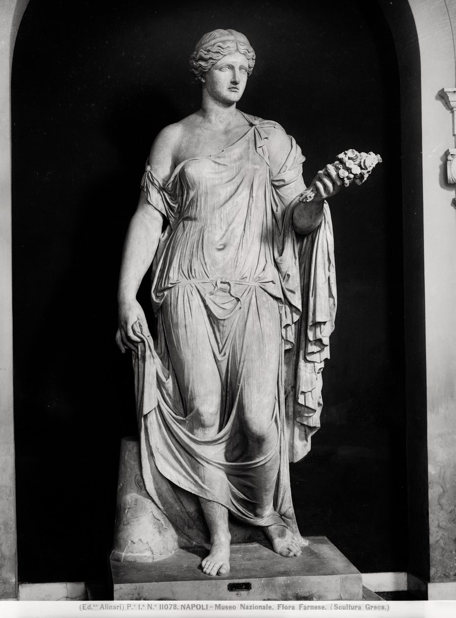 Weibliche Statue namens Flora Farnese, 2.-3. Jahrhundert n. Chr. von Roman Roman
