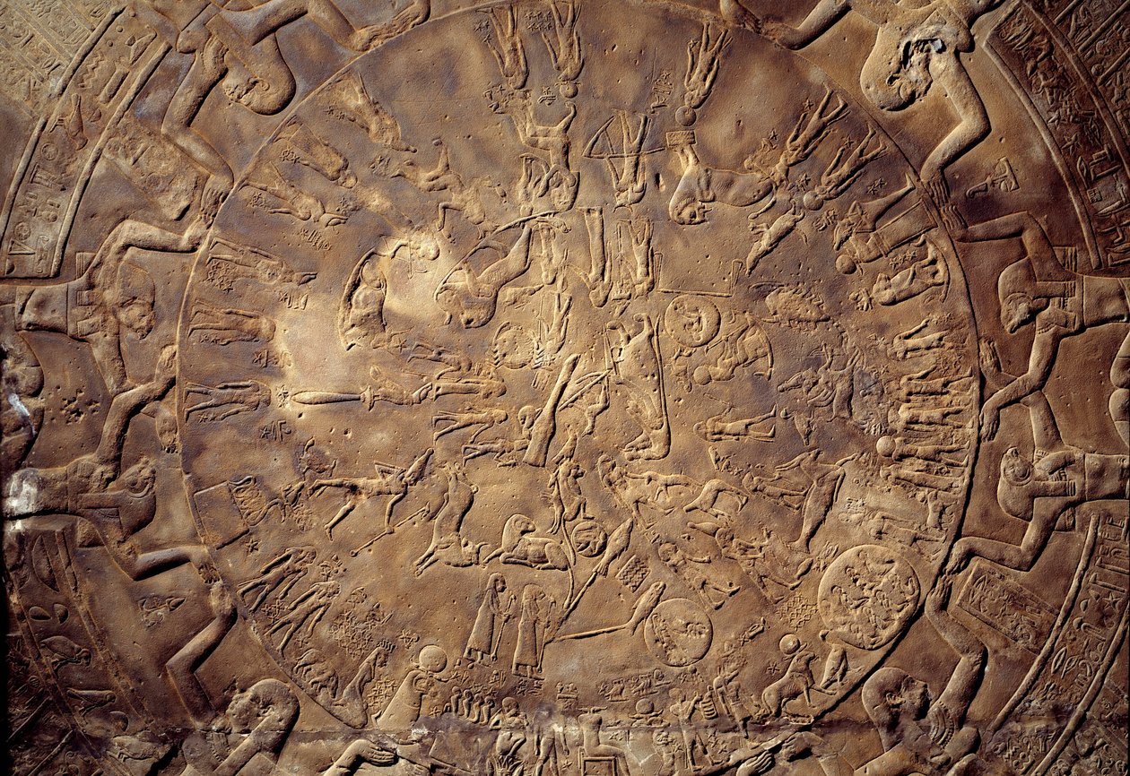 Ägyptische Antike: Detail des Tierkreises mit Reliefkonstellationen von der Decke der Ostkapelle des Osiris im Tempel der Hathor in Denderah. 30 v. Chr. Paris, Louvre Museum von School Egyptian
