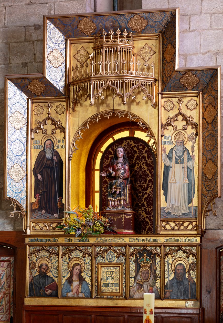 Einsiedelei (Ermita de Nuestra Señora de La Plaza). Innenraum. Altar von School Spanish